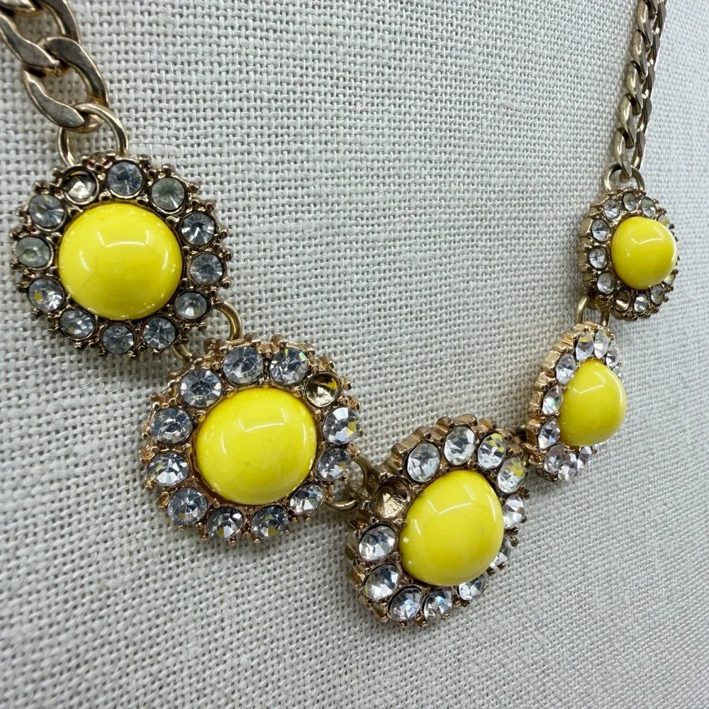 Yellow Cabochon Clear Rhinestone Flower Gold Tone Statement Necklace Jewelry